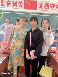 守候半亩方塘，静候云影天光——城步县初中语文骨干教师杜红娟扎根农村教育小记